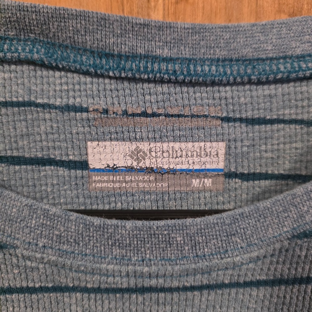 Columbia Thermal T-Shirt‎ Womens Size Medium Gray Striped Knitted Long Sleeve - Picture 4 of 4